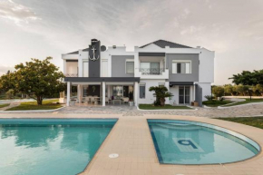One Villa - Calm and Peace in our Private Beach
